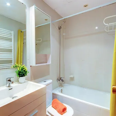 Apartment Cosy Near Empuriabrava