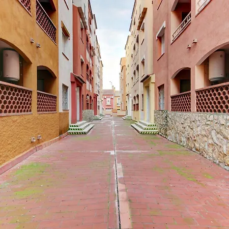 Cosy Near Apartment *
